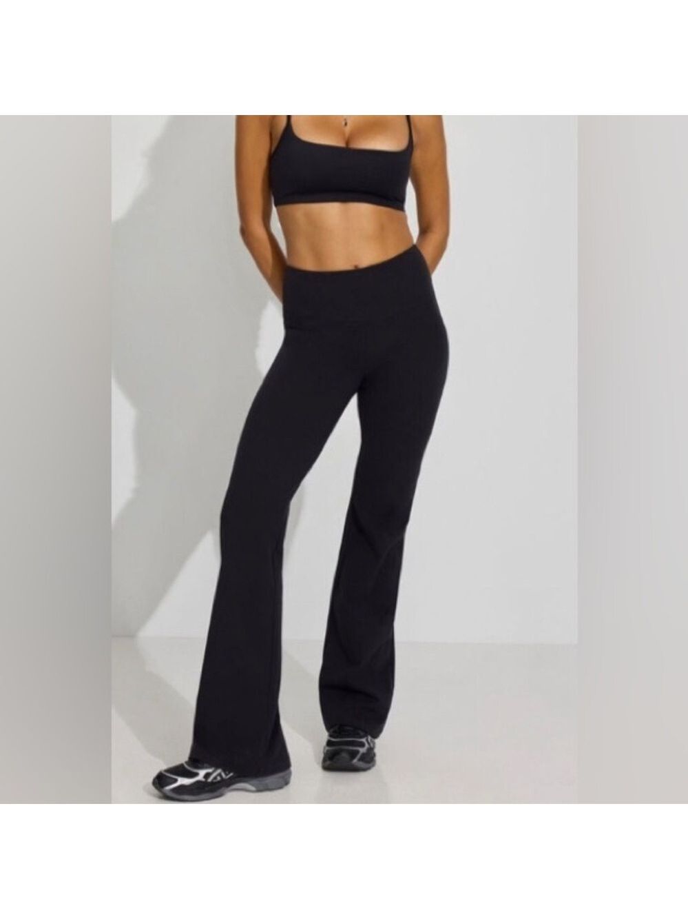 NWT Garage SoftActive Flare Yoga Leggings p22
